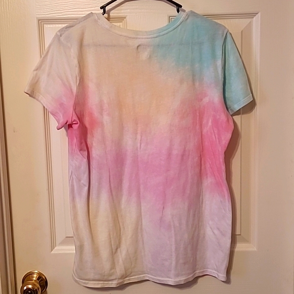 NEW PINK VS Short Sleeve Tee - Picture 4 of 9